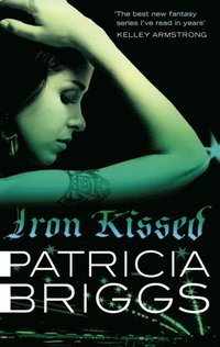 Iron Kissed (e-bok)