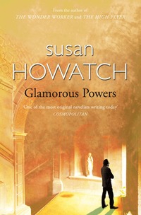 Glamorous Powers (h�ftad)