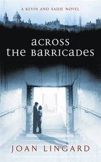 Across the Barricades (h�ftad)
