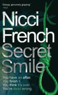 Secret Smile (kartonnage)