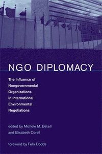 NGO Diplomacy (h�ftad)