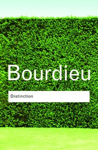 Distinction (h�ftad)