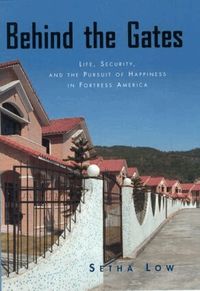 Behind the Gates (inbunden)