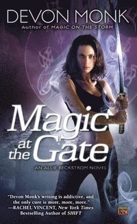 Magic at the Gate (h�ftad)