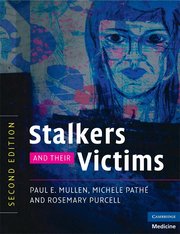Stalkers and their Victims (h�ftad)