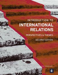 Introduction to International Relations (h�ftad)