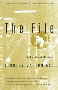 The File: A Personal History (h�ftad)