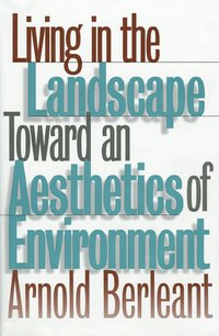 Living in the Landscape (inbunden)