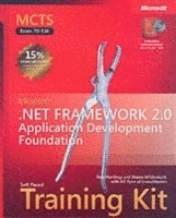 MCTS Self Paced Training Kit: Microsoft .NET Framework 2.0 Application Development Foundation Book/CD Package (h�ftad)