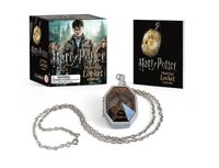 Harry Potter Slytherin's Locket Horcrux Kit and Sticker Book (h�ftad)