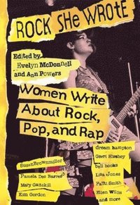 Rock She Wrote (h�ftad)