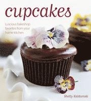Cupcakes: Luscious Bakeshop Favorites from Your Home Kitchen (inbunden)
