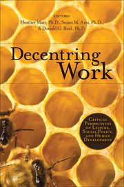 Decentring Work (h�ftad)