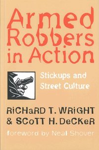 Armed Robbers in Action (h�ftad)