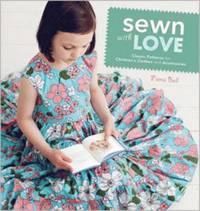 Sewn with Love (h�ftad)
