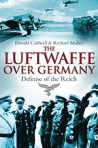 Luftwaffe Over Germany (h�ftad)