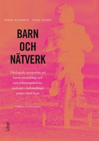 Barn och n�tverk (h�ftad)