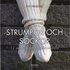 Strumpor och sockor : 12 stickade och virkade modeller