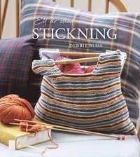 Ett �r med stickning (inbunden)