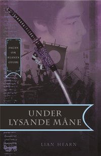 Under lysande m�ne (inbunden)