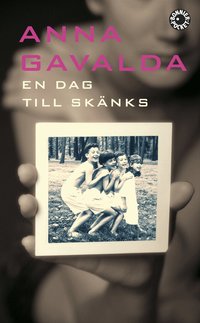 En dag till sk�nks (h�ftad)