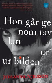 Hon g�r genom tavlan ut ur bilden (pocket)
