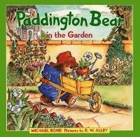 Paddington Bear In The Garden (inbunden)