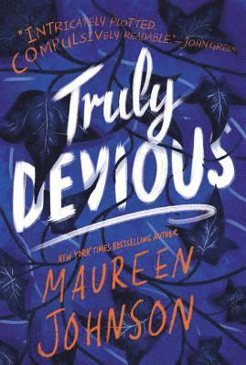 Truly Devious (häftad)