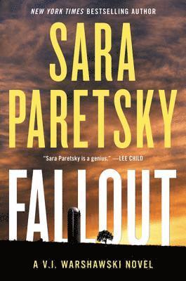 Fallout: A V.I. Warshawski Novel (hftad)