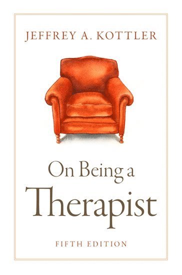 ON BEING A THERAPIST 5E P (inbunden)