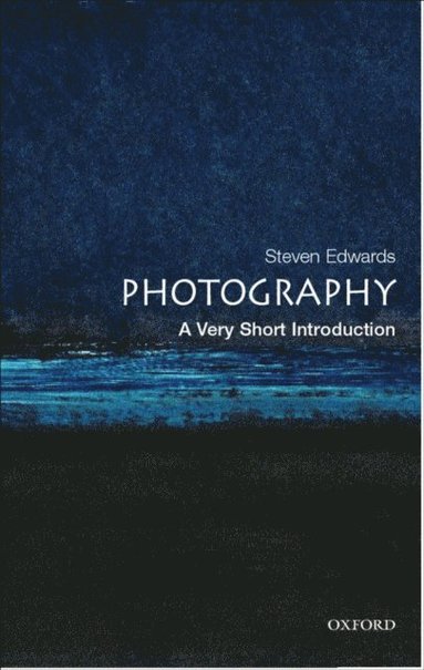 Photography: A Very Short Introduction (e-bok)