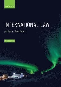International Law (häftad)