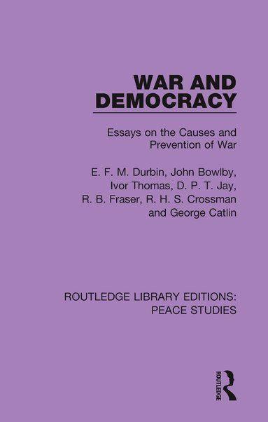 War and Democracy (häftad)