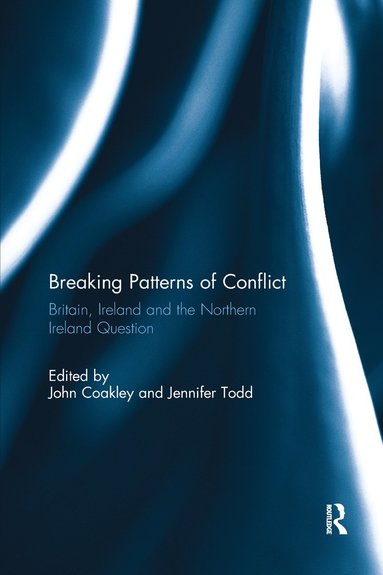 Breaking Patterns of Conflict (inbunden)