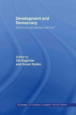 Development and Democracy (inbunden)