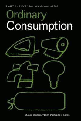 Ordinary Consumption (inbunden)