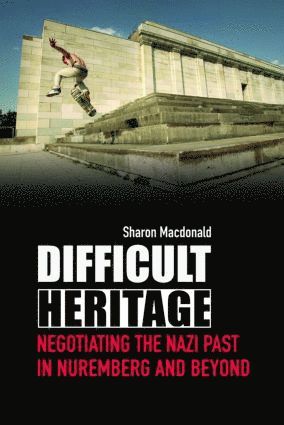 Difficult Heritage (häftad)