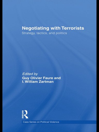 Negotiating with Terrorists (inbunden)