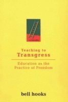 Teaching to Transgress (häftad)