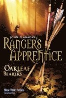 Oakleaf Bearers (Ranger's Apprentice Book 4) (häftad)