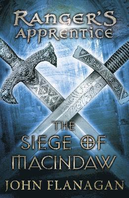 Siege of Macindaw (Ranger's Apprentice Book 6) (inbunden)