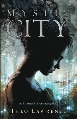 Mystic City (häftad)