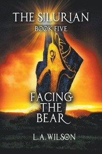 Facing the Bear (häftad)