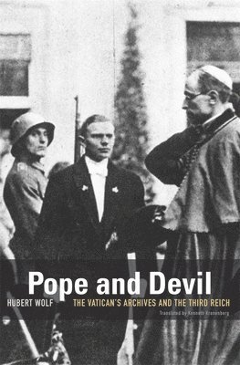 Pope and Devil (h�ftad)
