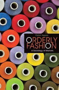 Orderly Fashion (inbunden)