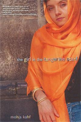 Girl in the Tangerine Scarf (h�ftad)