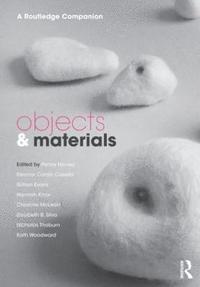 Objects and Materials (häftad)