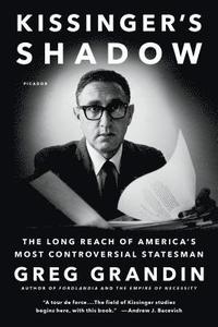 Kissinger's Shadow (häftad)