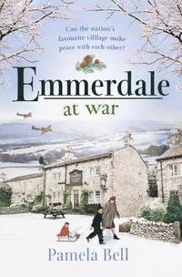 Emmerdale at War (inbunden)
