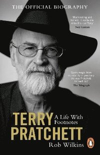 Terry Pratchett: A Life With Footnotes (hftad)